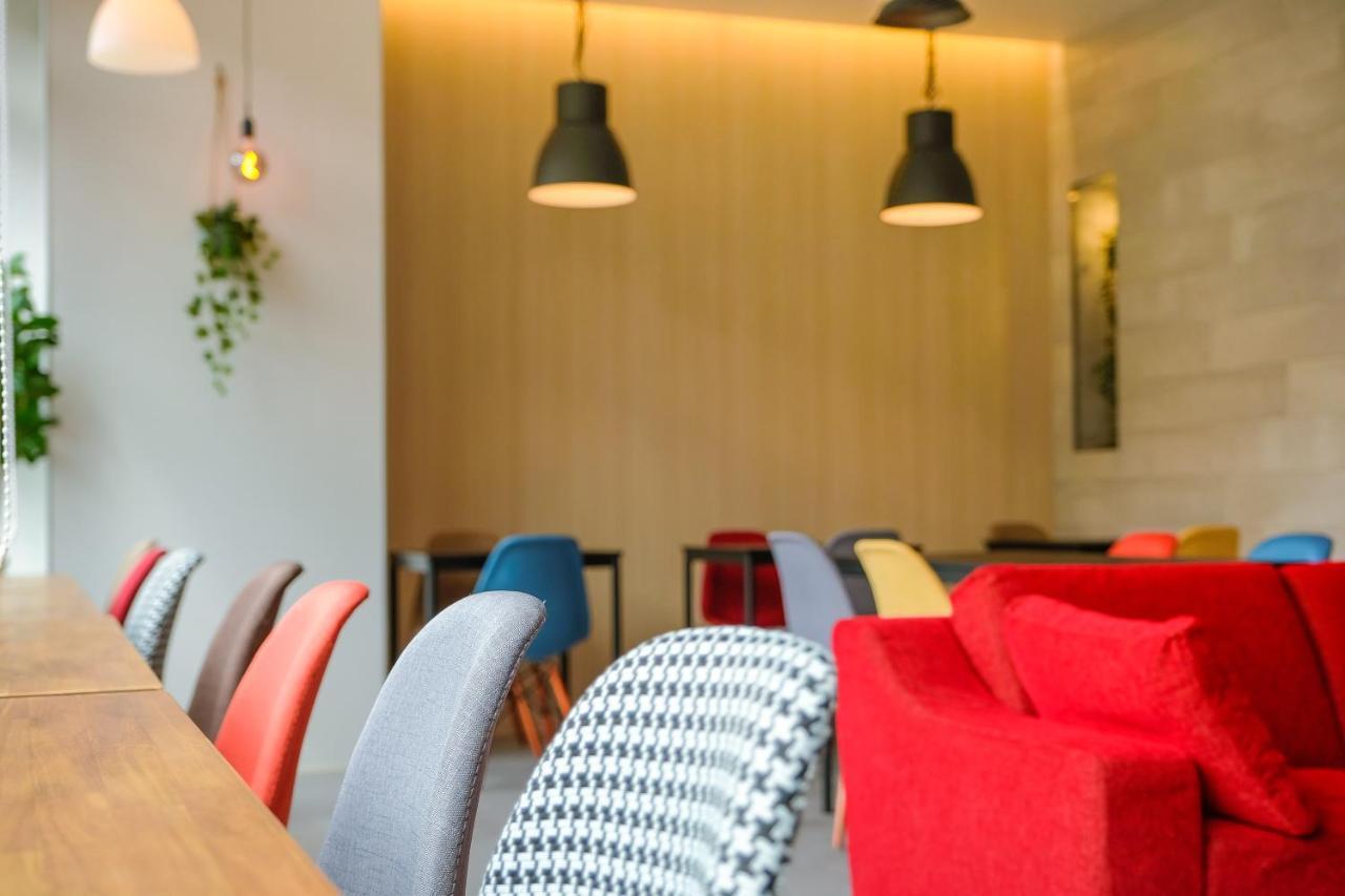 Ele Hotel Kuzuha Hirakata Exteriör bild