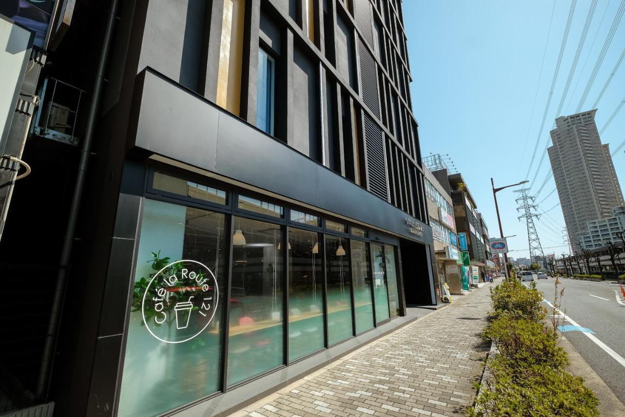 Ele Hotel Kuzuha Hirakata Exteriör bild