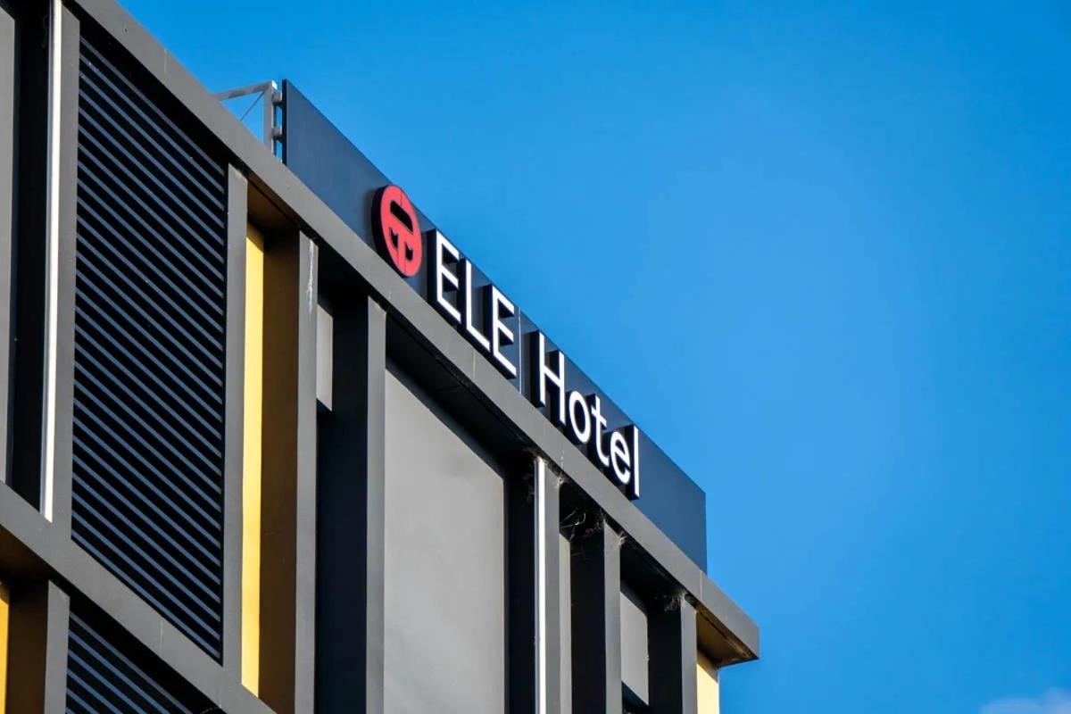 Ele Hotel Kuzuha Hirakata Exteriör bild